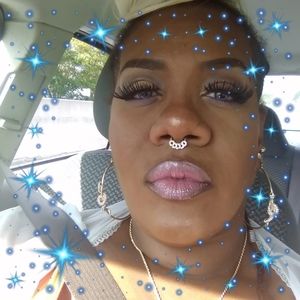 Meet your Posher, Shenicka